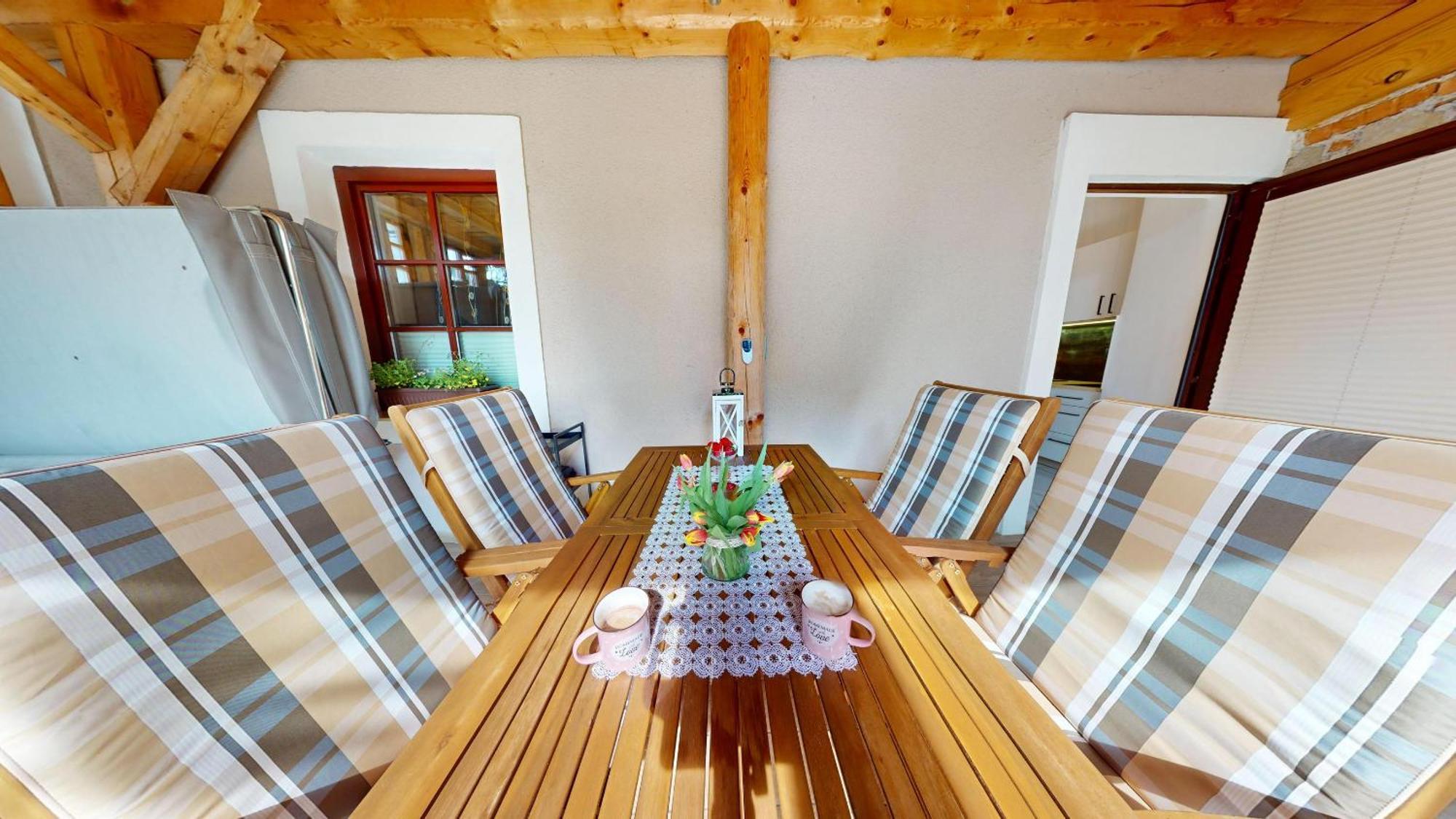 Resort Hisa Ida - Apartments With Hot Tub And Sauna Ivancna Gorica Habitación foto
