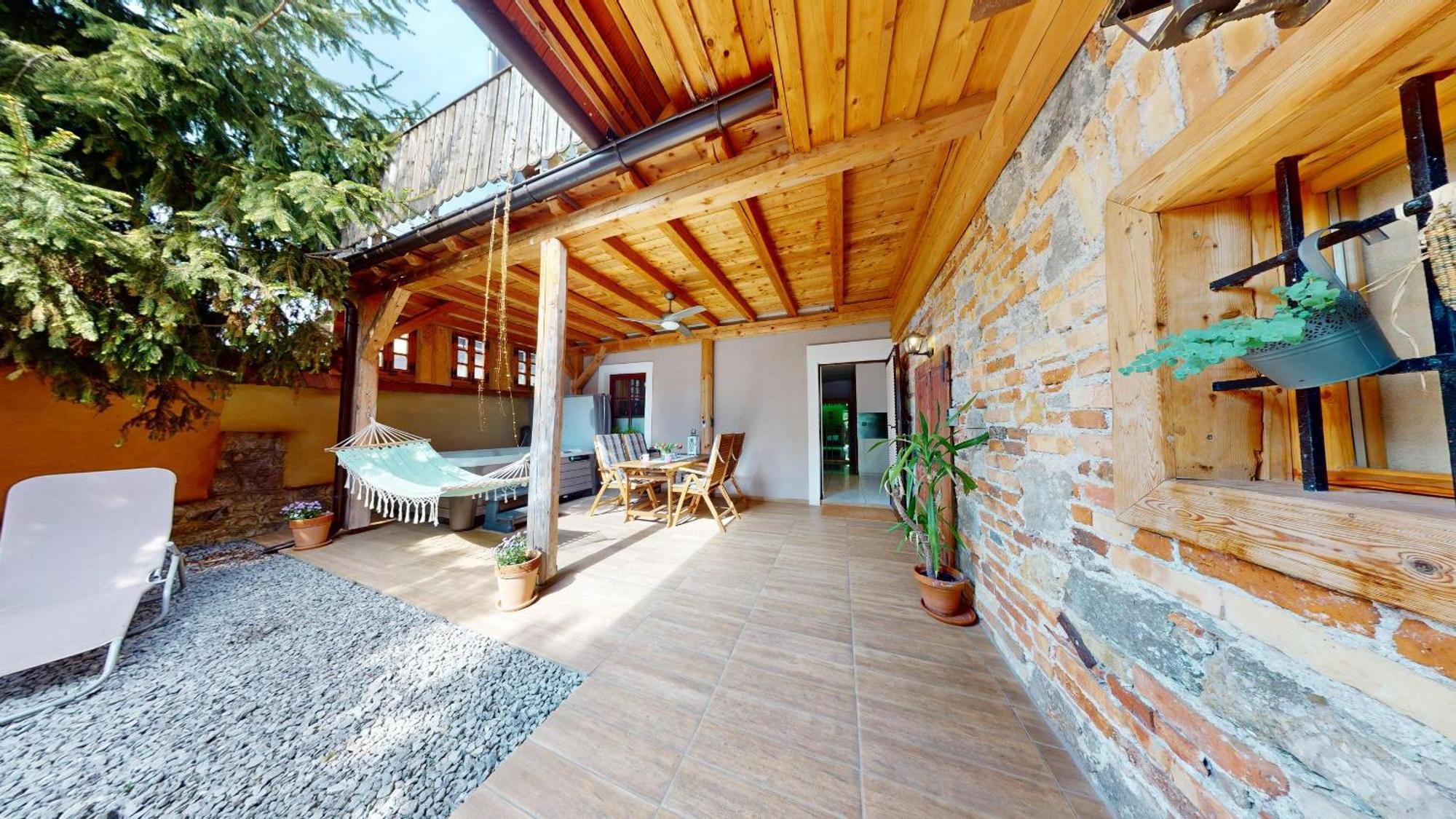 Resort Hisa Ida - Apartments With Hot Tub And Sauna Ivancna Gorica Habitación foto