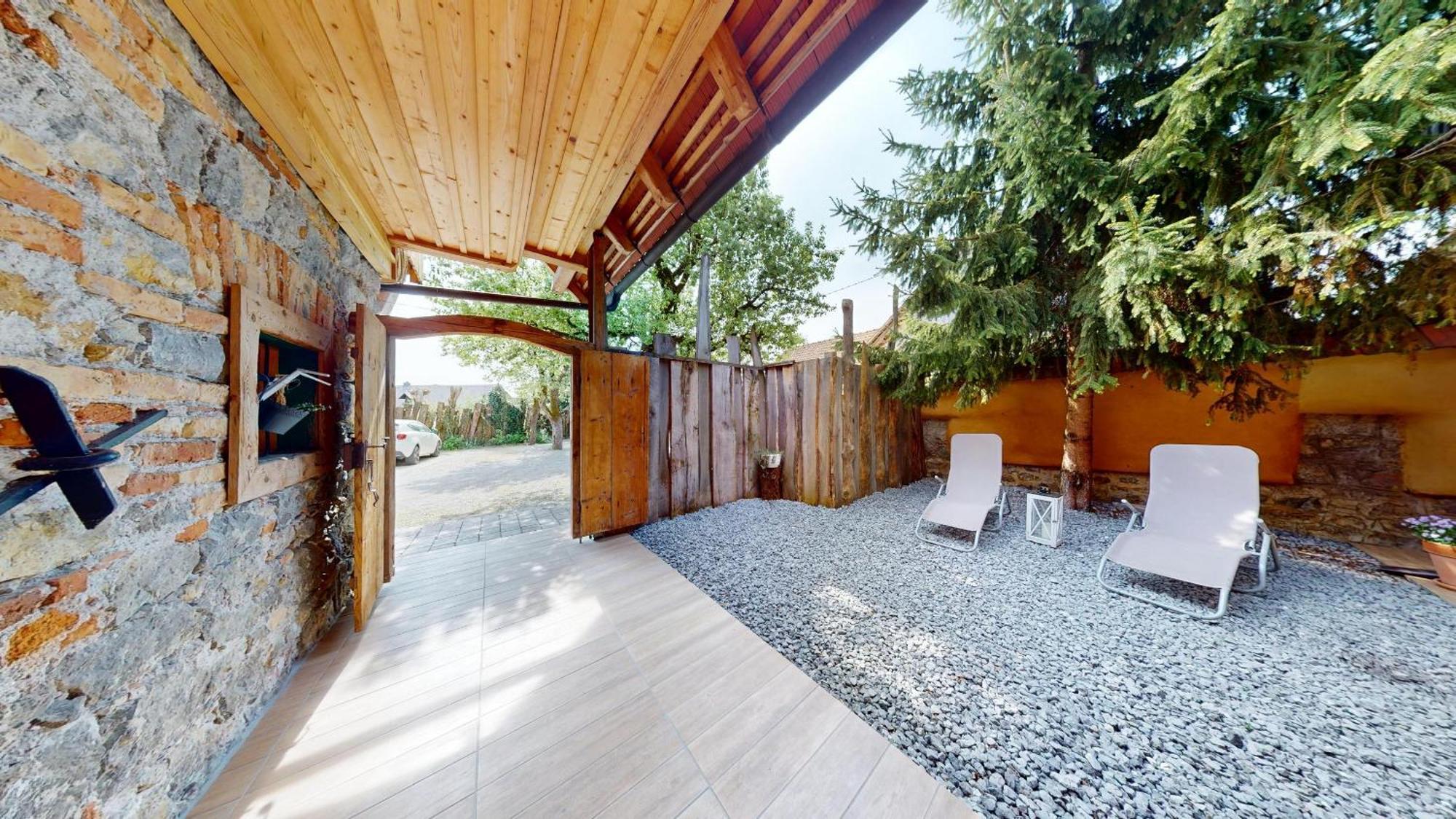 Resort Hisa Ida - Apartments With Hot Tub And Sauna Ivancna Gorica Habitación foto