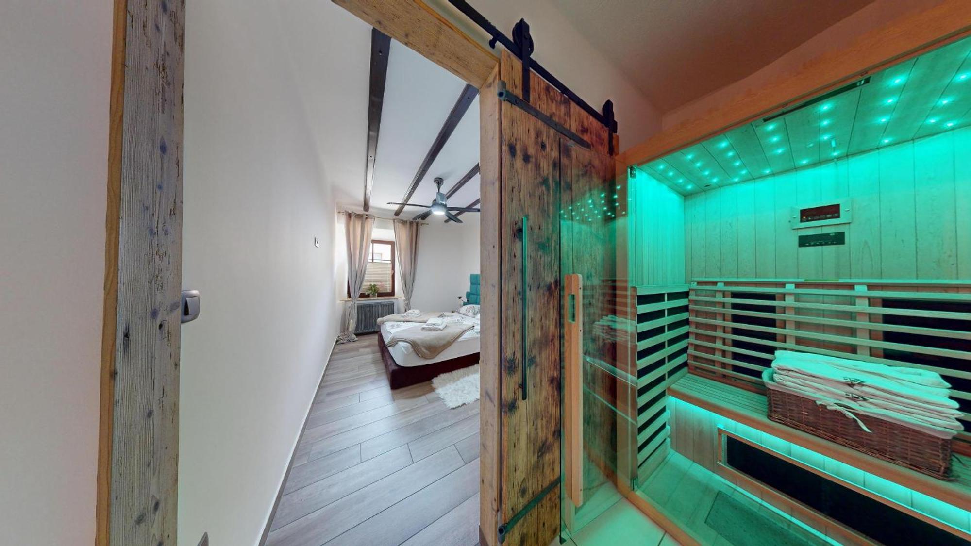 Resort Hisa Ida - Apartments With Hot Tub And Sauna Ivancna Gorica Habitación foto